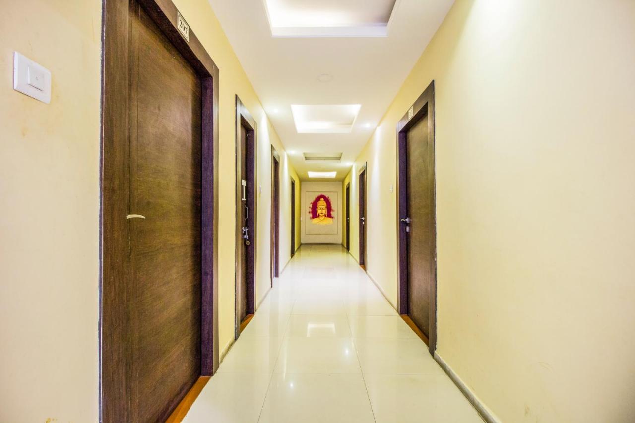 Fabhotel Damanis Ashok Nagar Удайпур Экстерьер фото